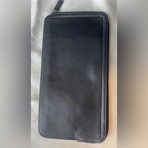 Levenger Black Leather Travel Document Holder